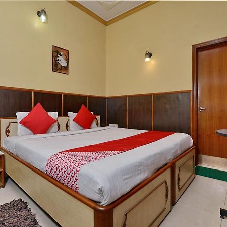 Oyo 3436 Shree Utsav Palace Guest House 加尔各答 外观 照片