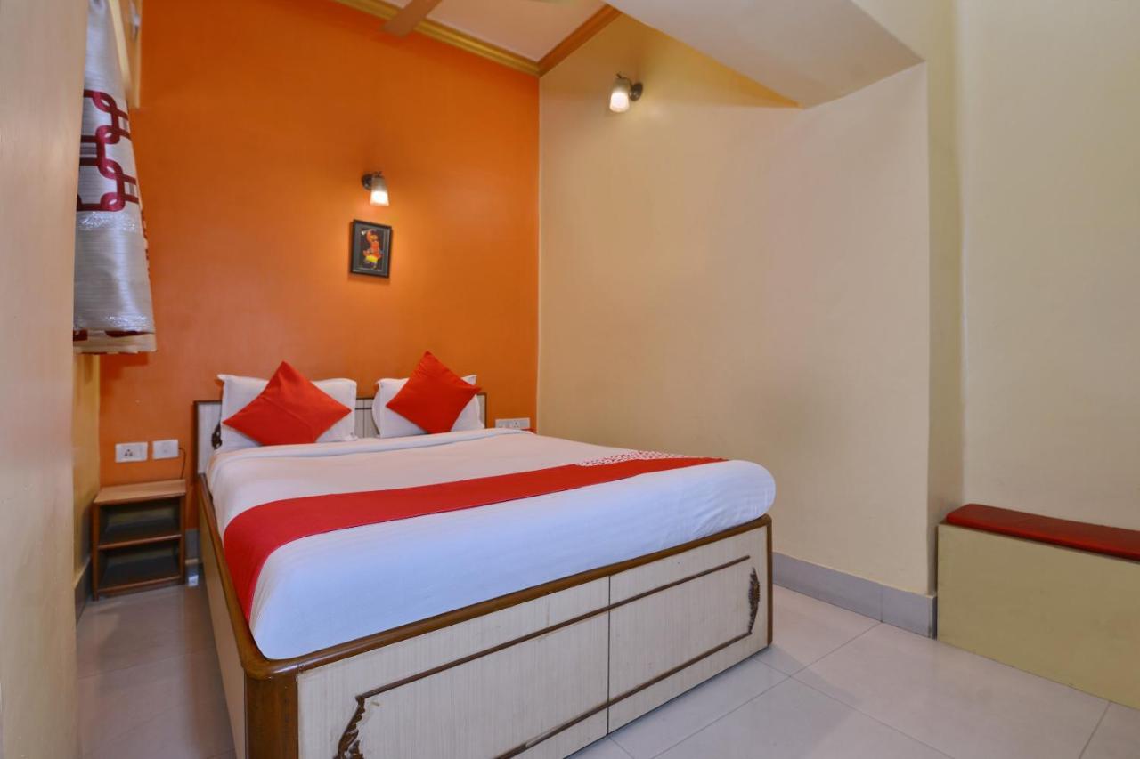 Oyo 3436 Shree Utsav Palace Guest House 加尔各答 外观 照片