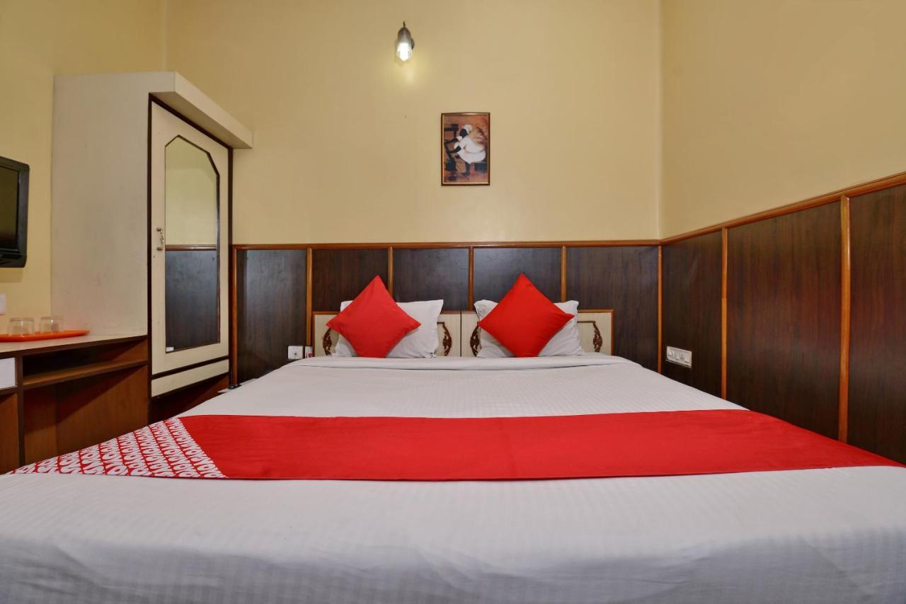 Oyo 3436 Shree Utsav Palace Guest House 加尔各答 外观 照片